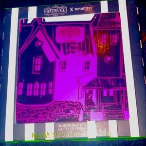 Beetlejuice eyeshadow palette